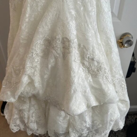 Watters Wedding Gown - Fabienne - Worn only for ceremony and first dance - Picture 11 of 13
